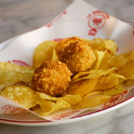 Croqueta de cecina y manzana